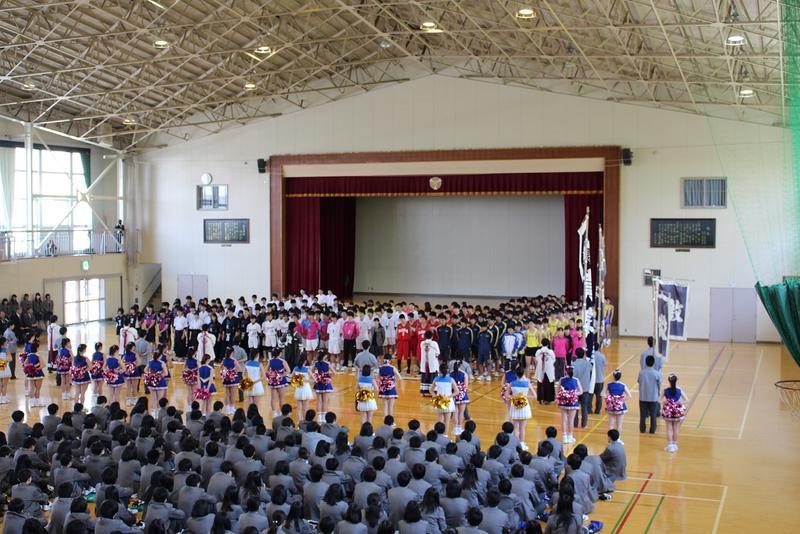 泉松陵高等学校画像